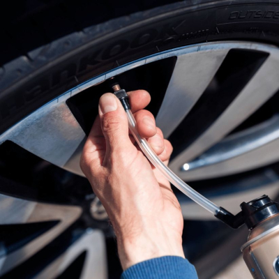K2 Tire Doctor – Spray de Urgență pentru Reparat și Umflat Anvelope Perforate